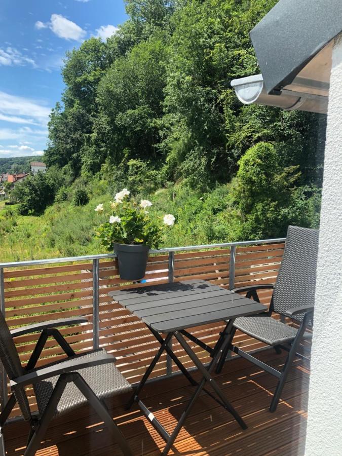 Ferienwohnungen Lamisto Am Waldesrand Neckartenzlingen Bagian luar foto